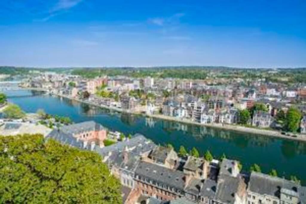 Appartement ô17 à Namur Extérieur photo
